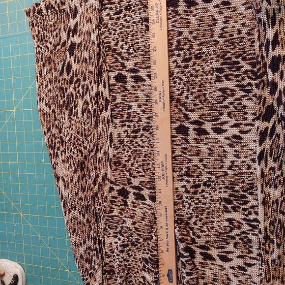 Chicos Travelers Cardigan Sweater Size 2 Leopard Animal Print Shawl Collar. - Picture 7 of 8